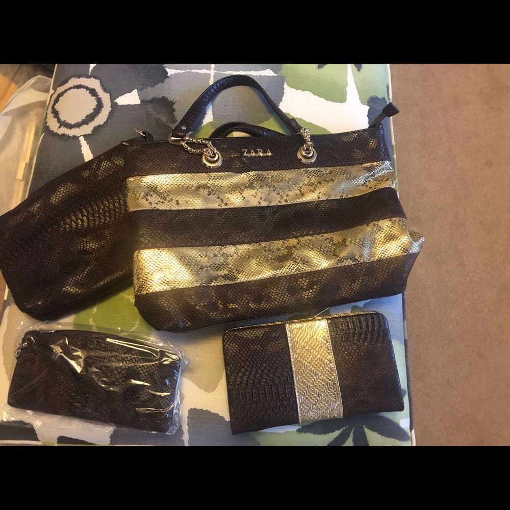 Purses - Picture 7 of 8